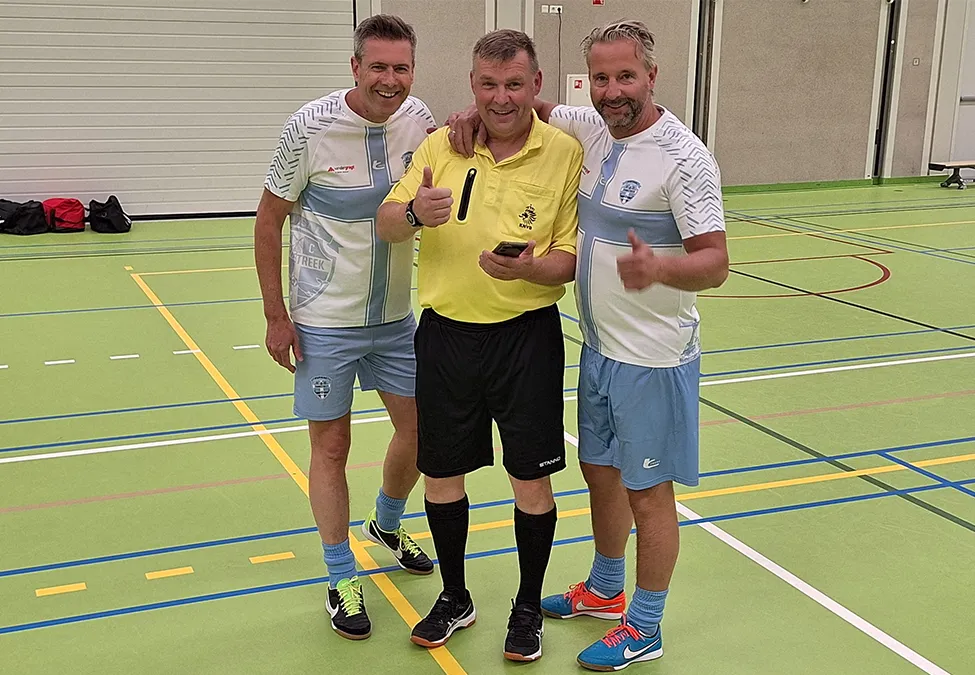 FC Zaanstreek scheidsrechter sponsor spel- en gedragsregels